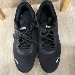 Puma Size 10.5 Memory Foam Men’s Shoes